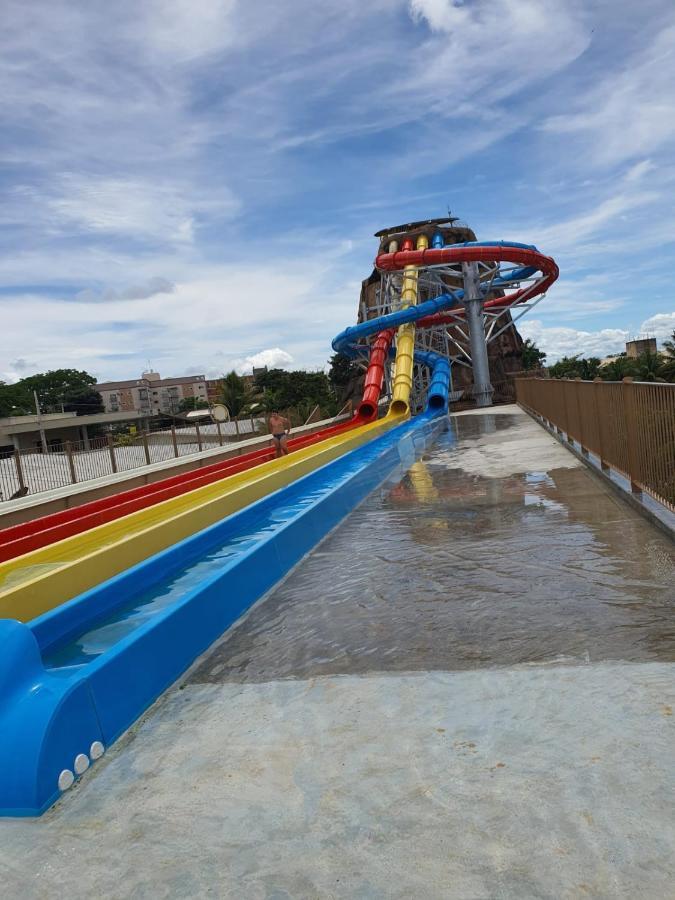 Piazza Splash Acquapark Vacation กัลดัสโนวัส ภายนอก รูปภาพ